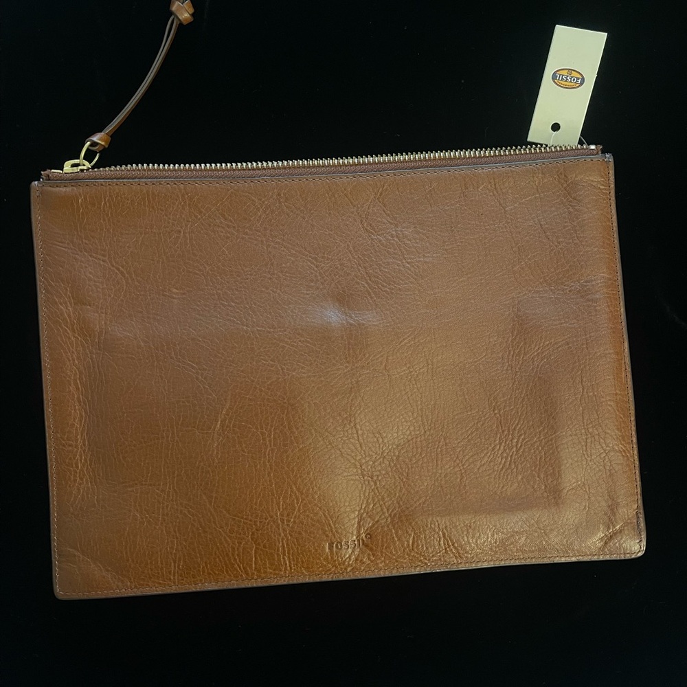 NWT Fossil Brown Leather Clutch 7.5x11